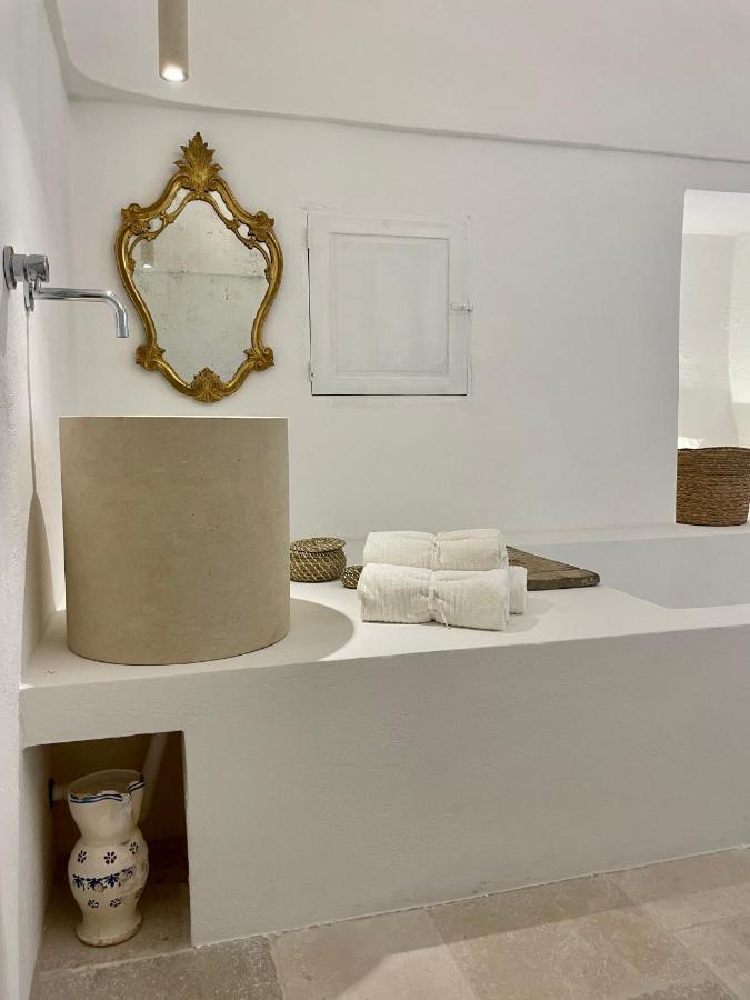 I Tre Coni By Acqua Di Puglia Bed & Breakfast Locorotondo Exterior foto
